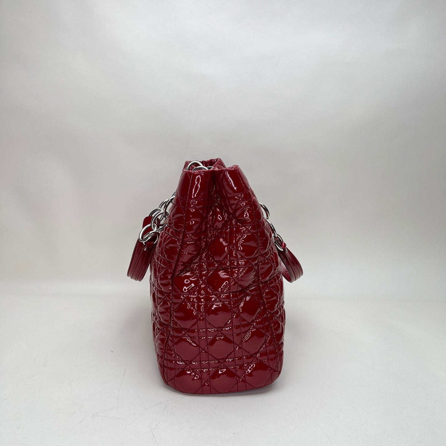 Cannage Shopping Red Tote Bag in Patent Leather, Silver hardware