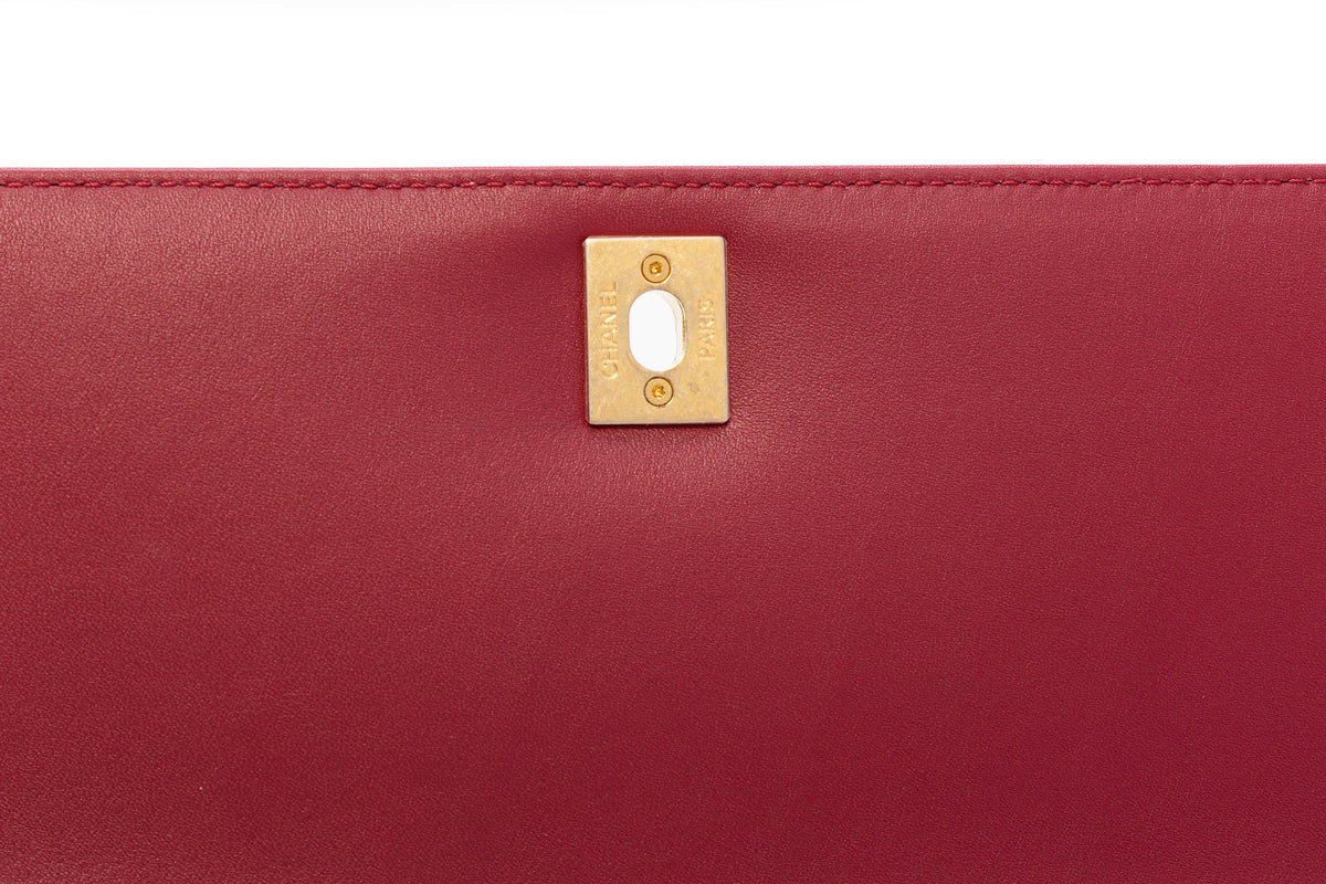 Coco Chevron Small Red Top Handle Bag in Calfskin, Gold hardware