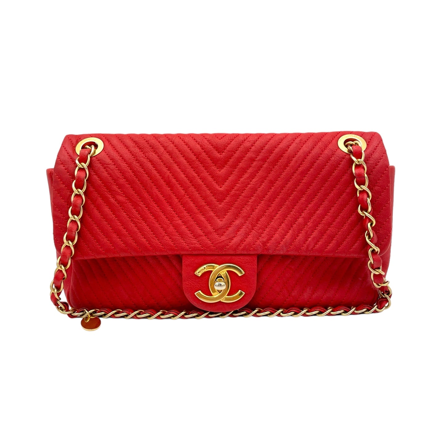 Chevron Quilted Classic Single Medallion Flap Red Crossbody Bag in Calfskin, Gold hardware