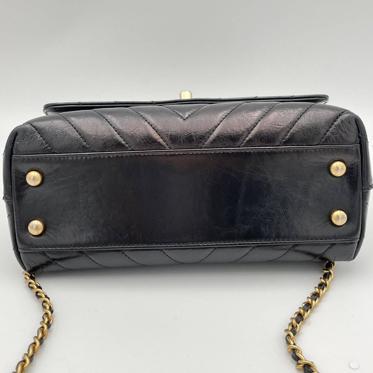 Coco Flap Black Top Handle Bag in Calfskin, Gold hardware