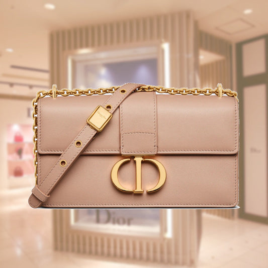 30 MONTAIGNE EAST-WEST BAG WITH CHAIN