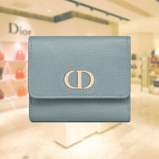 30 MONTAIGNE LOTUS WALLET