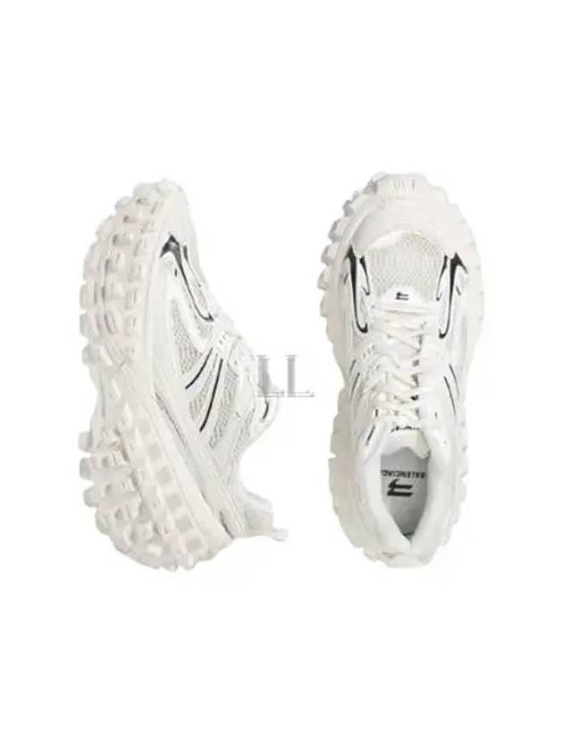 Luxury Balenciaga  Bouncer Low-Top Sneakers White