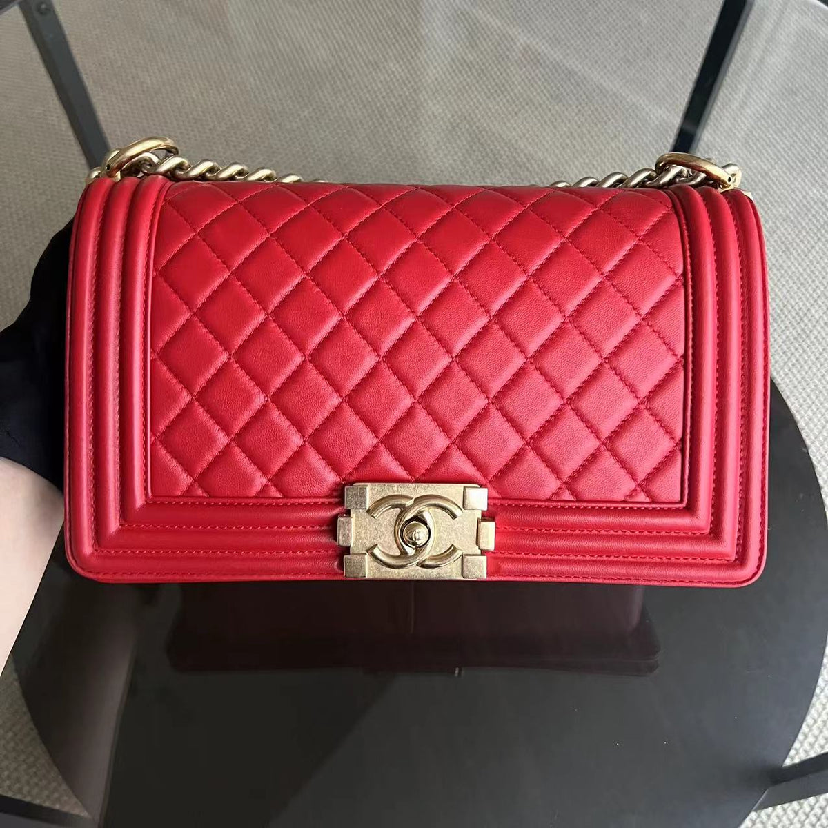 Le Boy Old Medium 25CM Quilted Lambskin Red Leboy Golden Hardware Series 21