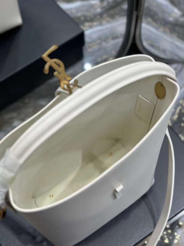 Yves Saint Laurent - Bags - The Wells Bags  602