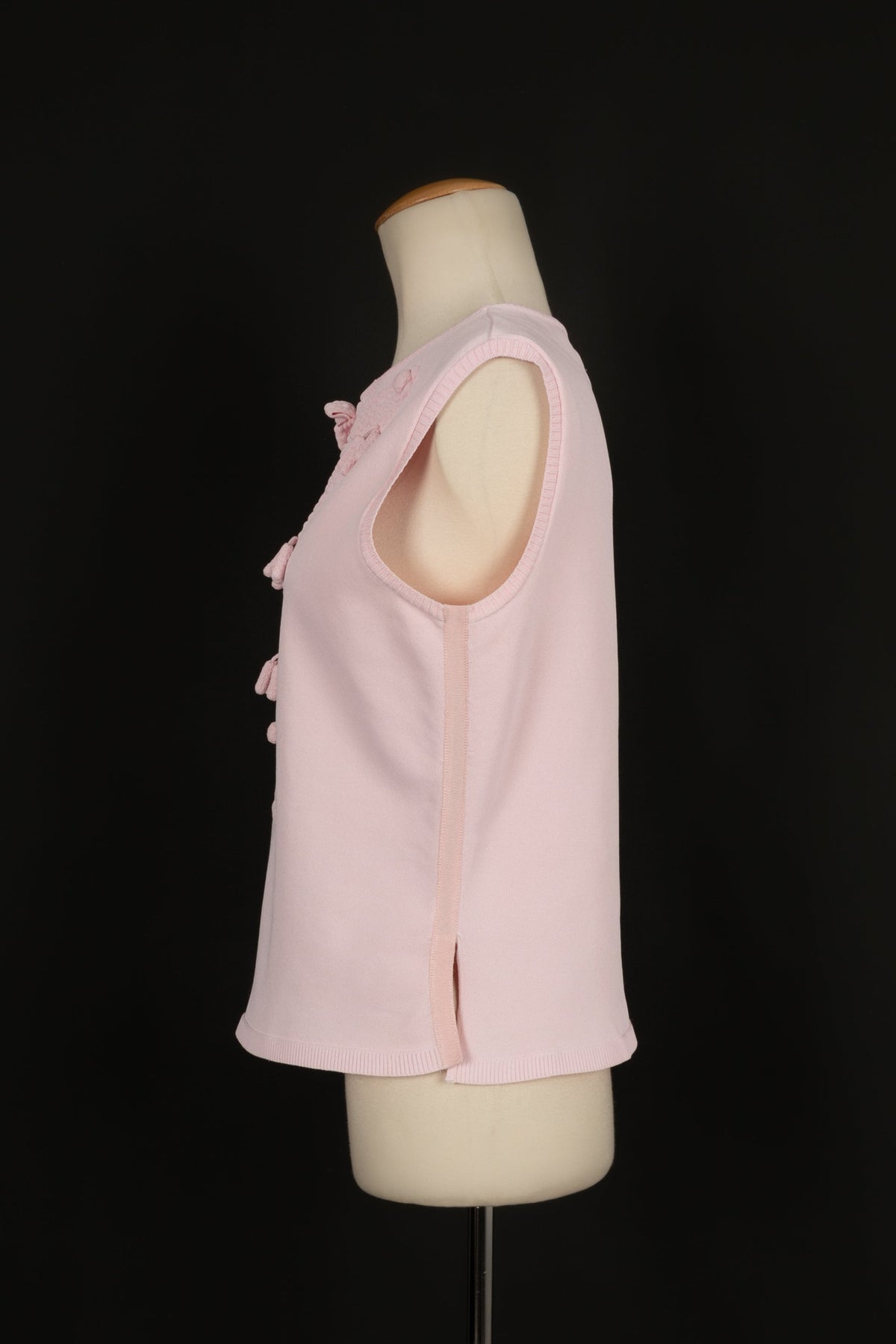 Haut rose Chanel