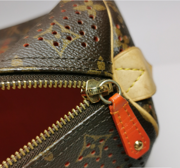 Preloved Louis Vuitton (LV) Speedy 30 bag 2008year brown 24122778999154