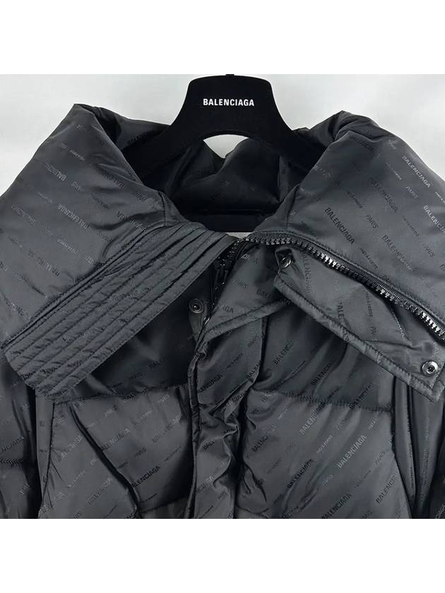 Luxury Balenciaga  WoMen's Swing Logo Puffer Down Padding Black