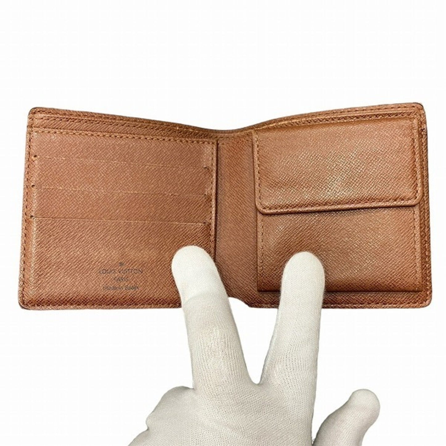 Louis Vuitton Monogram  Monogram Wallet (Bi-Fold)