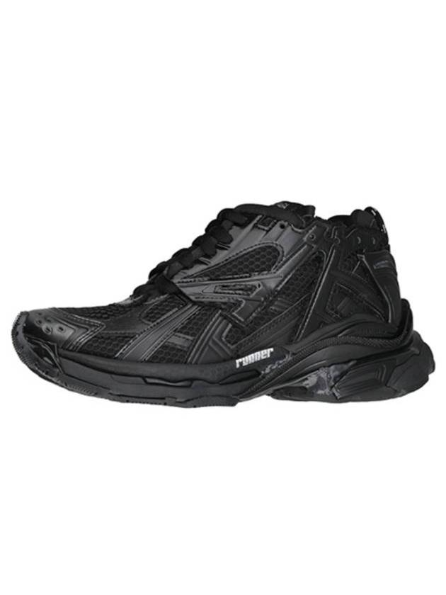 Luxury Balenciaga  Runner Low Top Sneakers Black