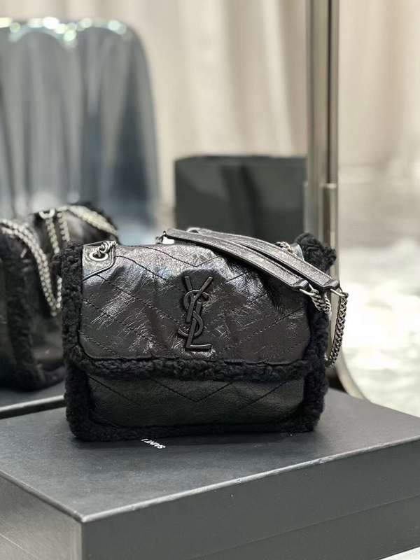 Yves Saint Laurent - Bags - The Wells Bags  534