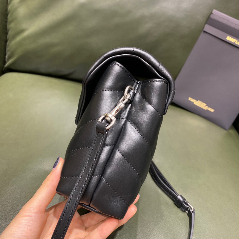 Yves Saint Laurent - Bags - The Wells Bags  320
