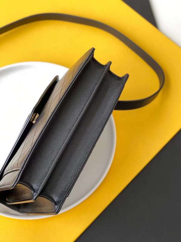Yves Saint Laurent - Bags - The Wells Bags  158