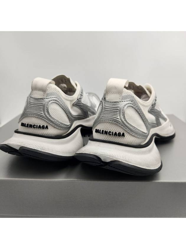 Luxury Balenciaga  circuit sneakers black