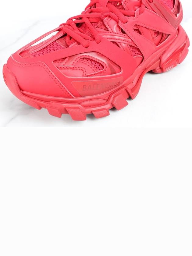 Luxury Balenciaga  track sneakers 37 240