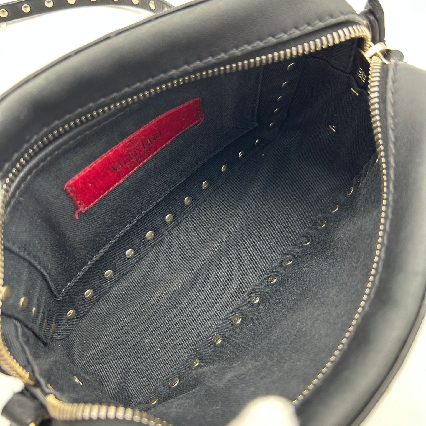 VALENTINO GARAVANI Calfskin Rockstud Camera Crossbody Bag LA20156