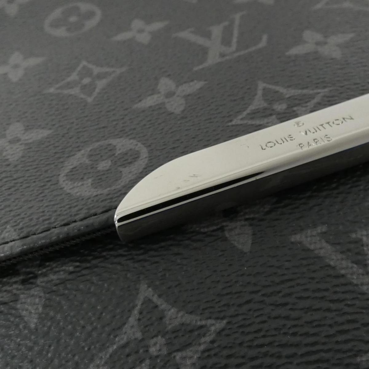 Louis Vuitton Monogram Messengers Explorer PM M40565 Shelter Bag