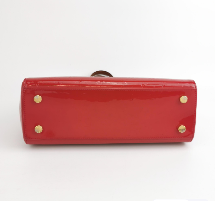 Preloved Louis Vuitton (LV) Brea bag Red 33.5cm 087841600144