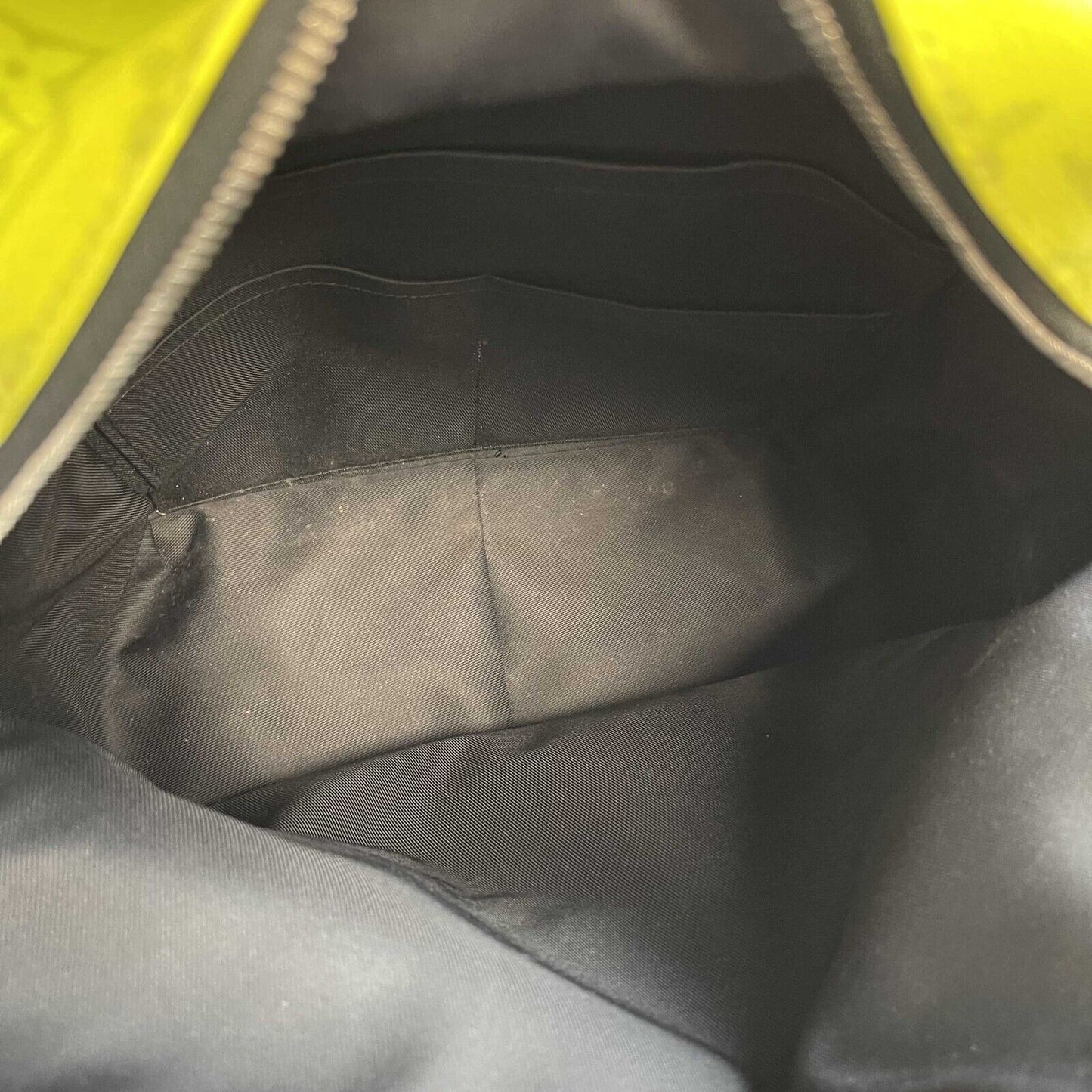 LOUIS VUITTON Taiga Monogram Discovery Backpack Neon Yellow