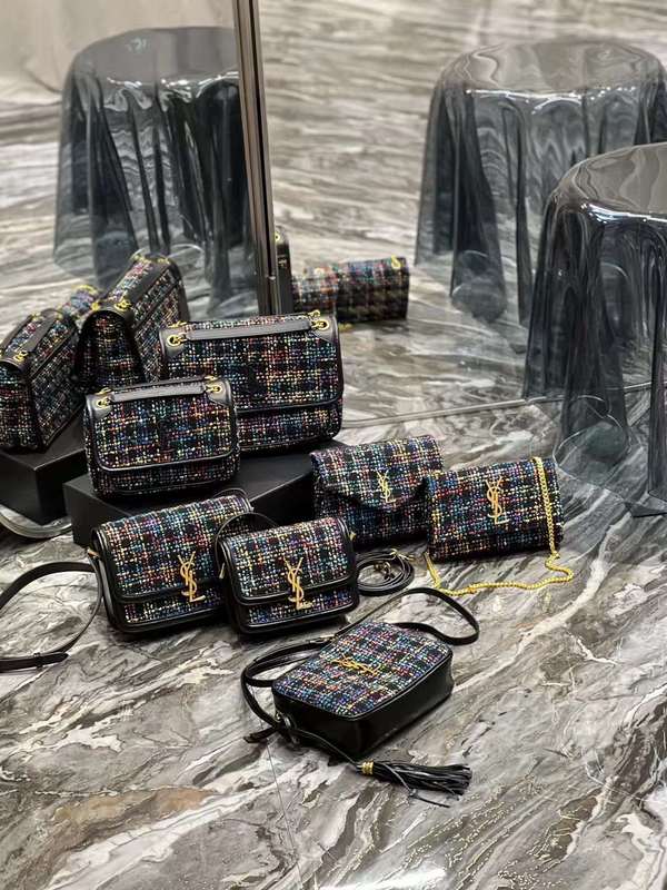 Yves Saint Laurent - Bags - The Wells Bags  541