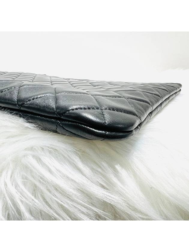 women clutch bag Chanel