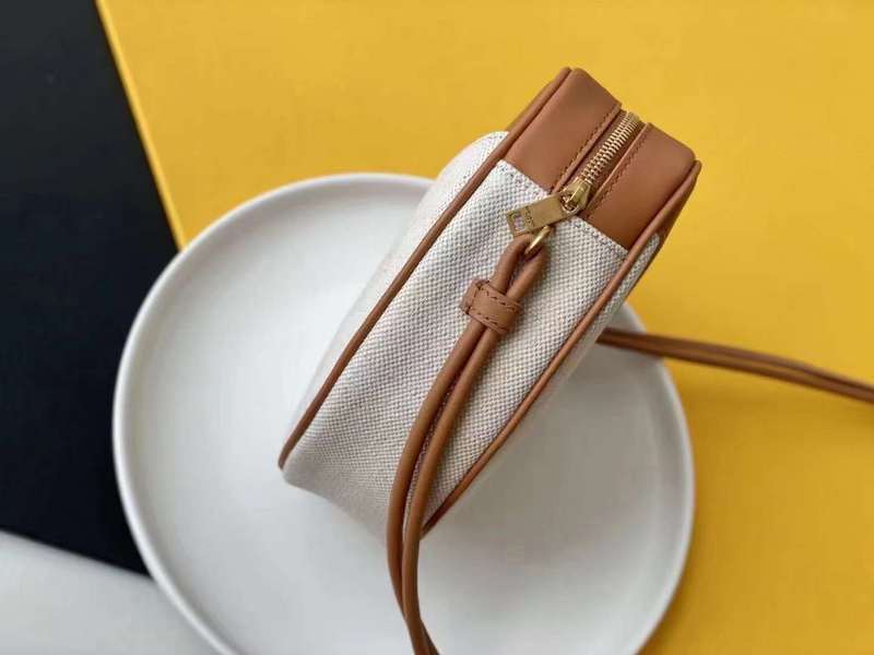 Yves Saint Laurent - Bags - The Wells Bags  178