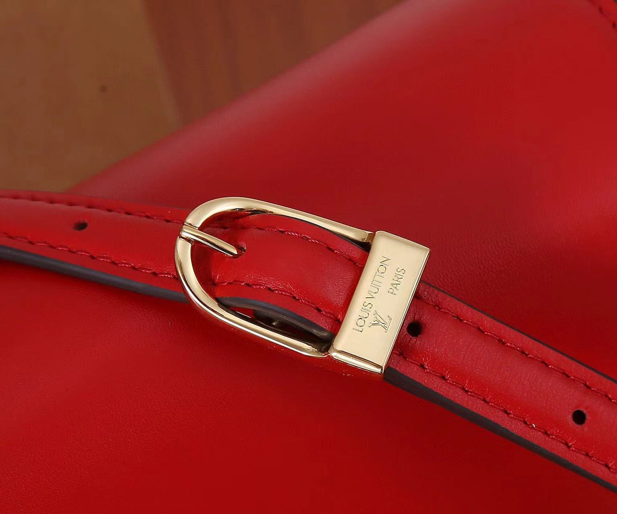 LB967 Orsay MM / 8.5 x 6.2 x 2inches / HIGHEST QUALITY VERSION