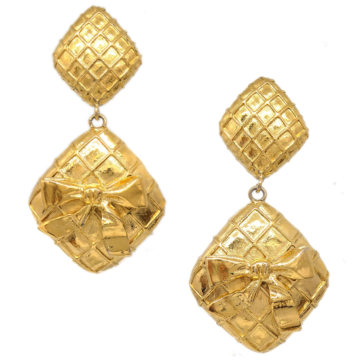 Chanel 1980s Bow Dangling Earrings Clip-On Gold