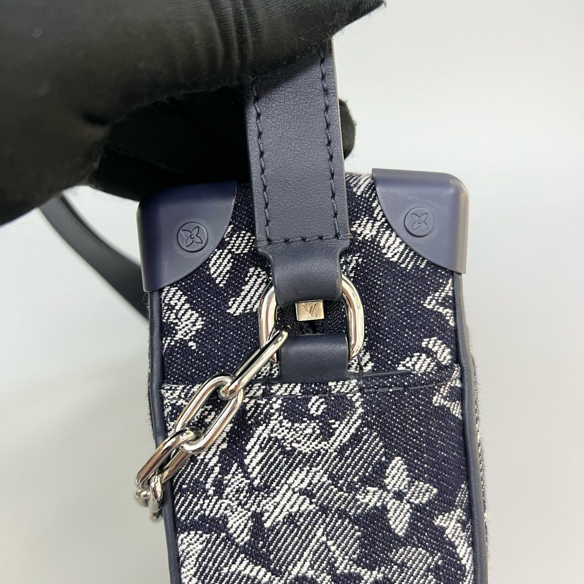 Preloved Louis Vuitton Soft Trunk 18.5*12.9*7.8cm Dark blue XJ10962