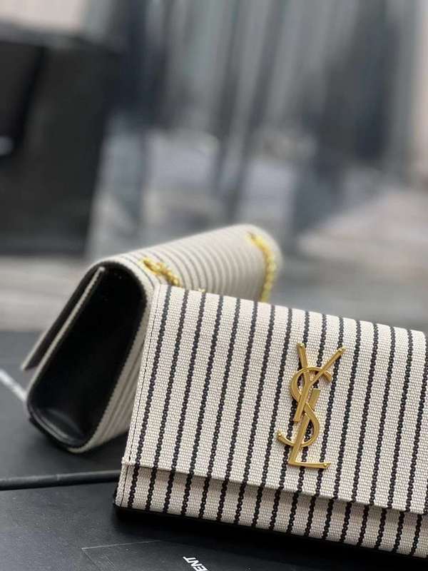 Yves Saint Laurent - Bags - The Wells Bags  580