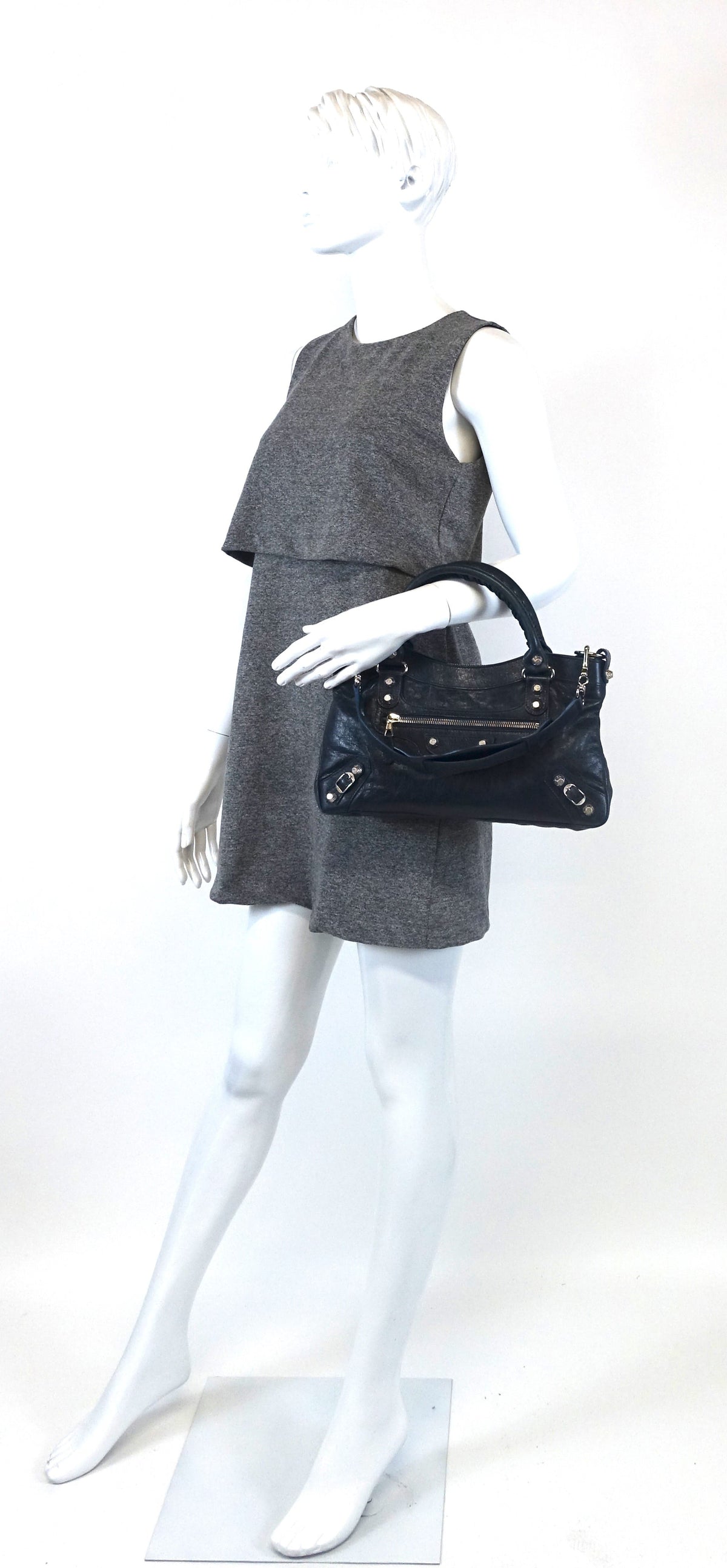 Giant 12 Agneau Leather City Bag