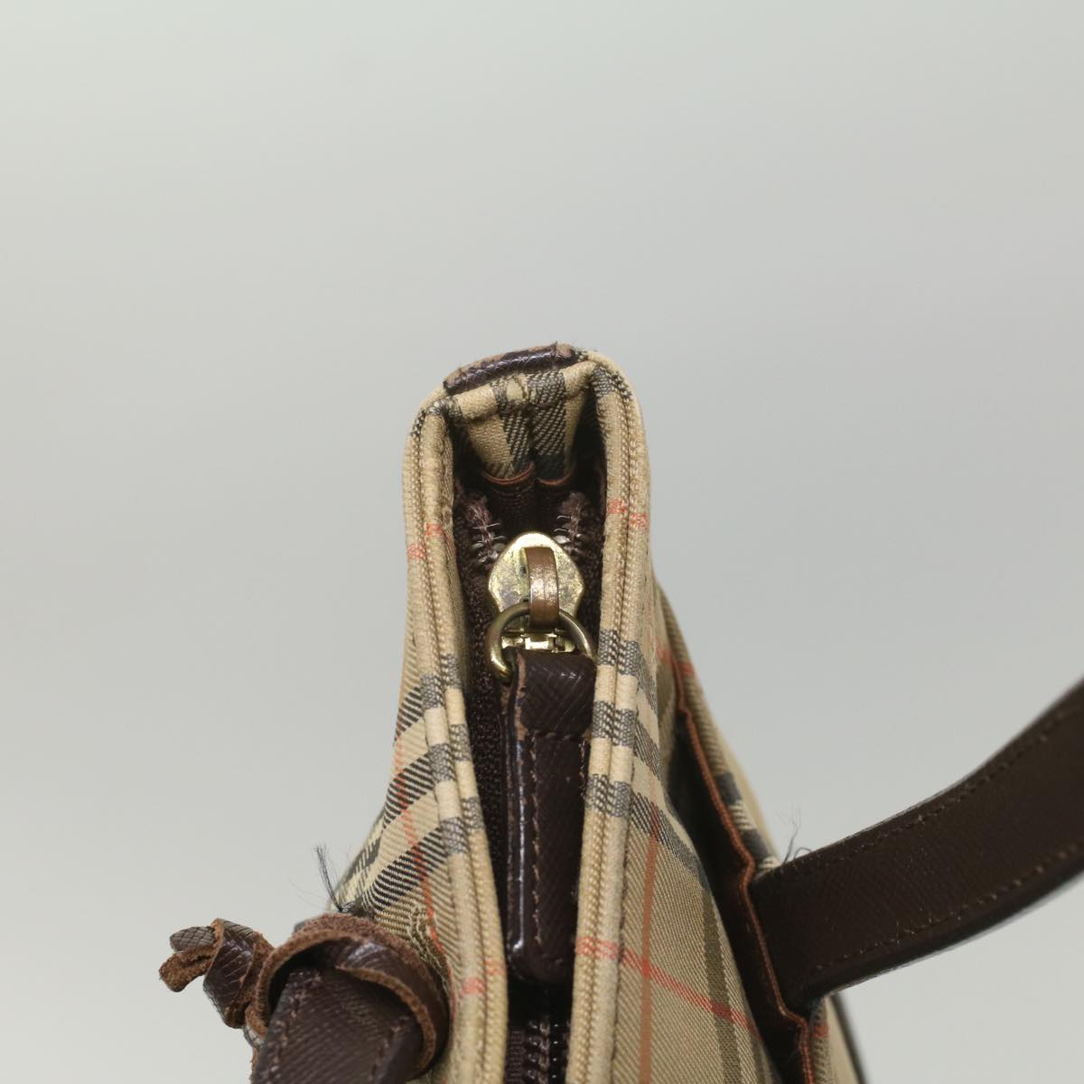 BURBERRY Nova Check Hand Bag Nylon Canvas Beige Auth ep1964