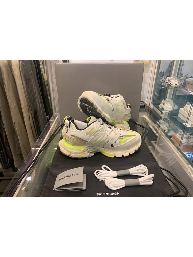 Luxury Balenciaga  Track Low Top Sneakers Fluo Yellow White