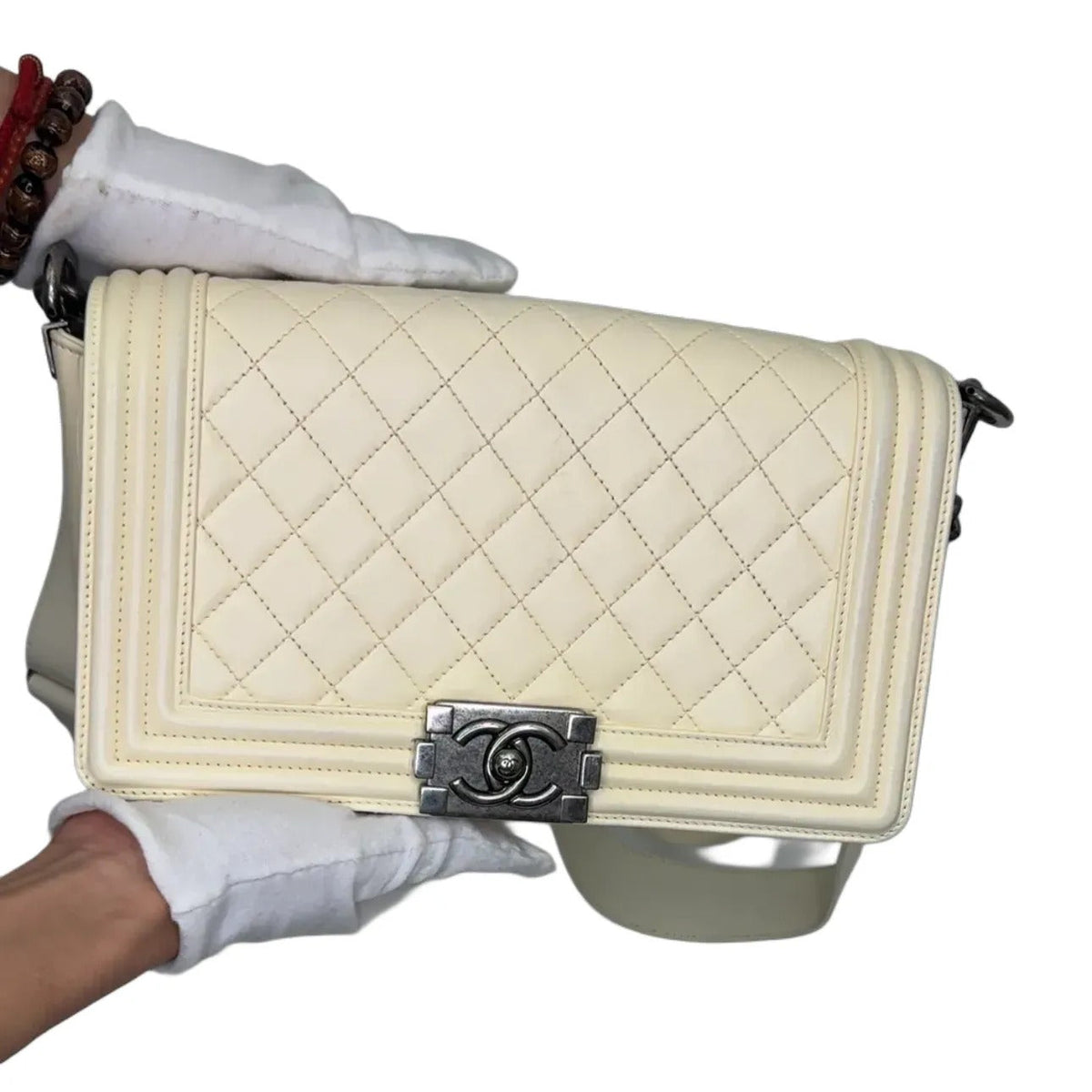 Chanel Leboy medium year2011 B22-43