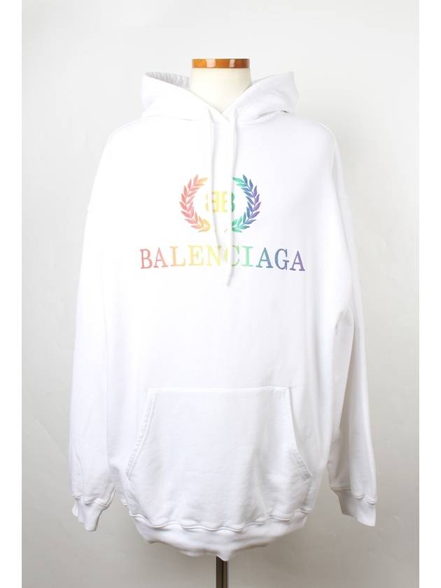 Luxury Balenciaga  Rainbow Laurel Hood M