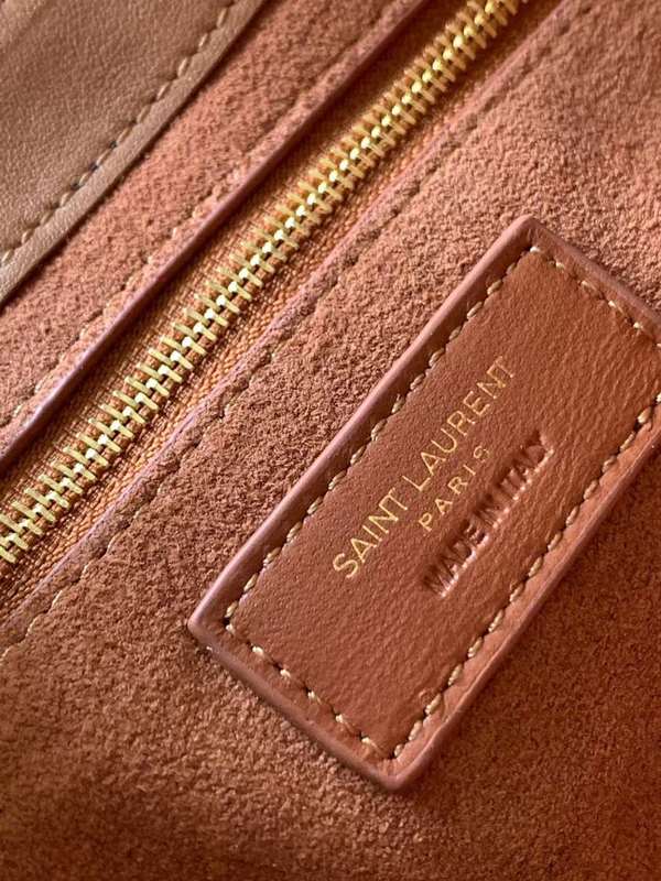 Yves Saint Laurent - Bags - The Wells Bags  484