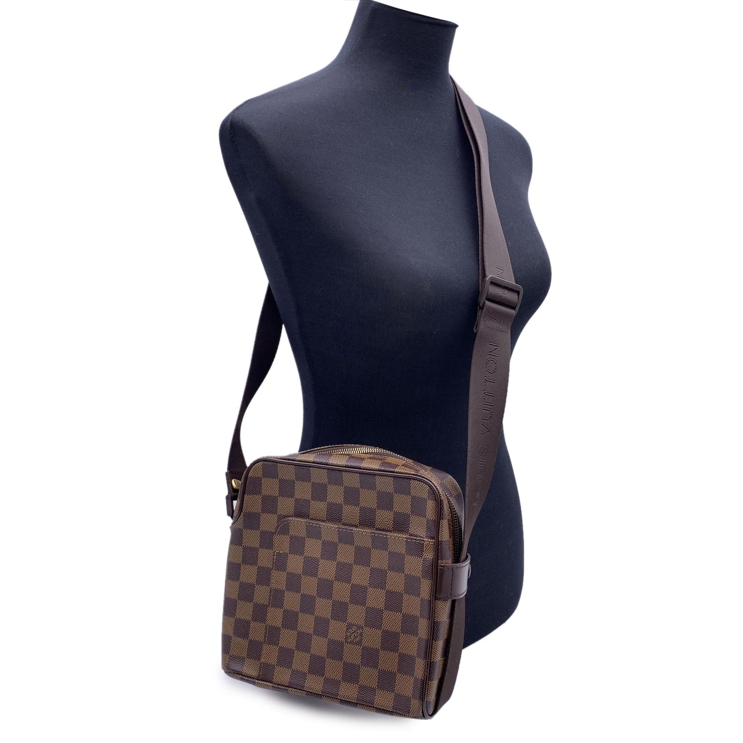 LOUIS VUITTON Louis Vuitton Crossbody Bag Olav