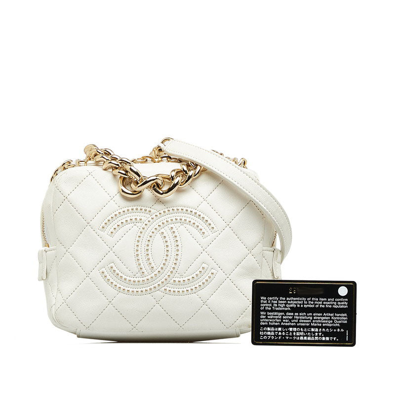 Chanel Matrases Cocomark tands Chain Handbags Shoulder Bag White   CHANEL