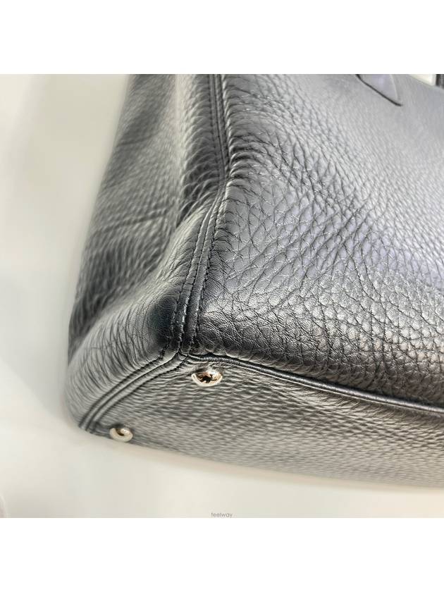 Surfbag silver shoulder bag No 18 Chanel