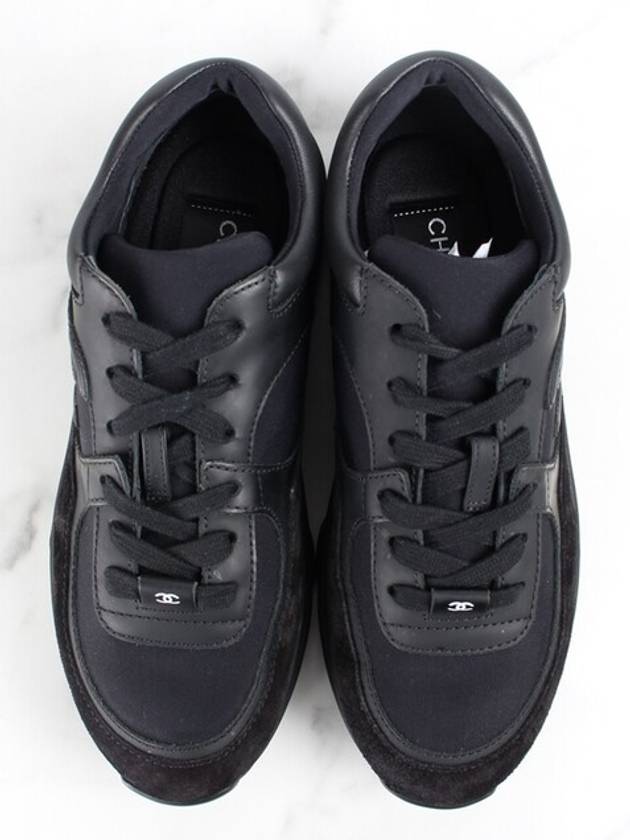 Cruise sneakers 36 230 Chanel