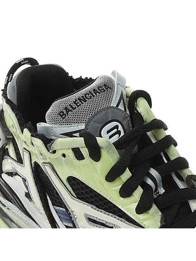 Luxury Balenciaga  Runner Low Top Sneakers Green Black Blue