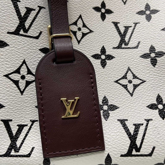 LOUIS VUITTON - Speedy Amazon Bag Monogram Canvas PM White / Brown Crossbody