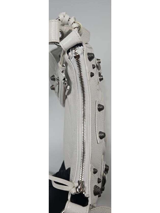 Luxury Balenciaga  Le Cargol xs shoulder bag