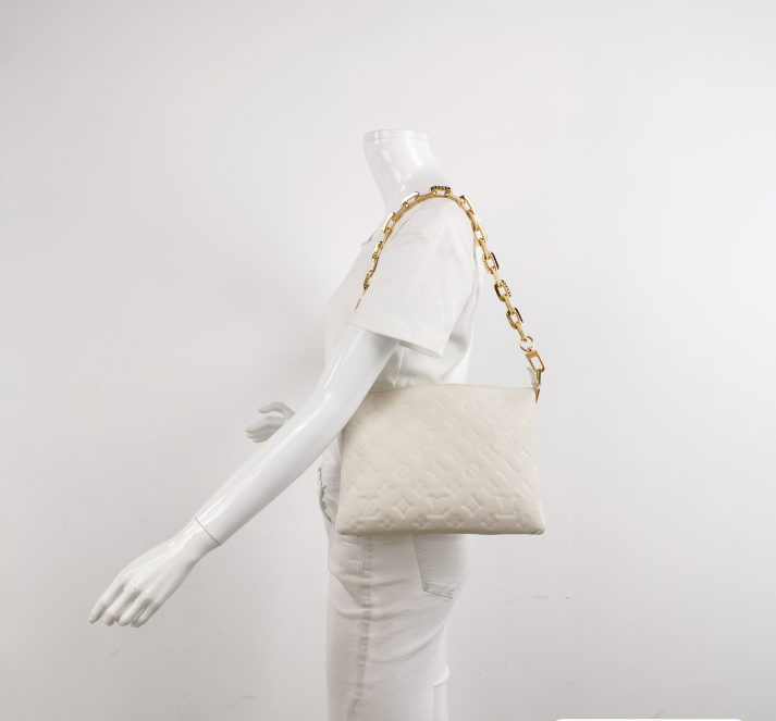 Preloved Louis Vuitton (LV) Coussin bag cowhide white 27cm*20cm*7cm  250121781035986
