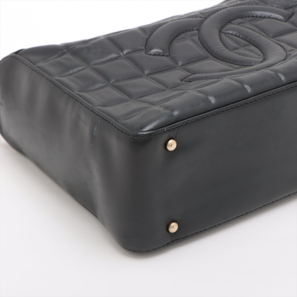 Chanel Chocolate Bar in Shoulder Bag Black G  8th