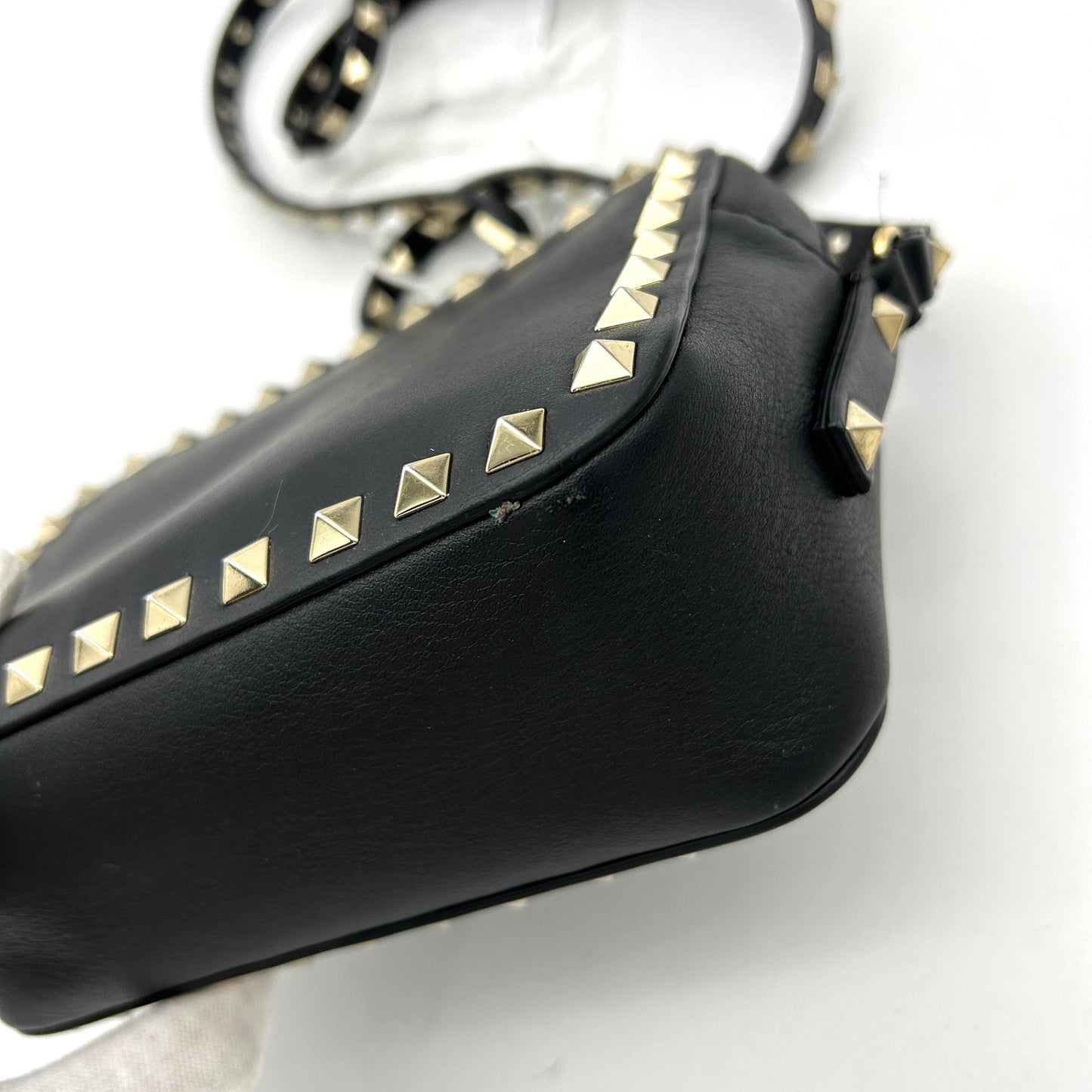 VALENTINO GARAVANI Calfskin Rockstud Camera Crossbody Bag LA20156