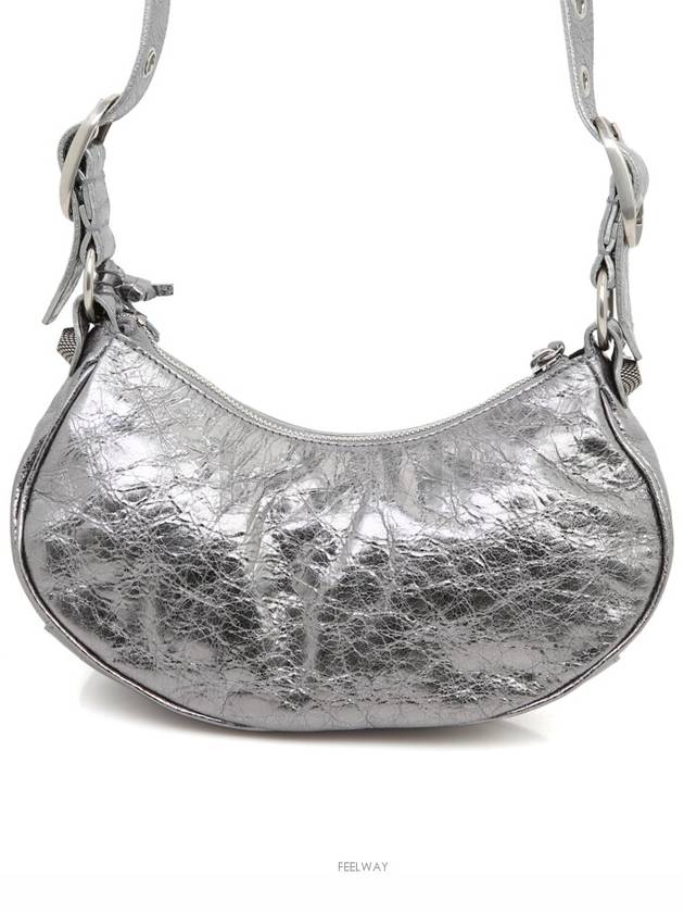 Luxury Balenciaga  Women s Le Cagol Xs Shoulder Bag Metallic Silver Cross 671309