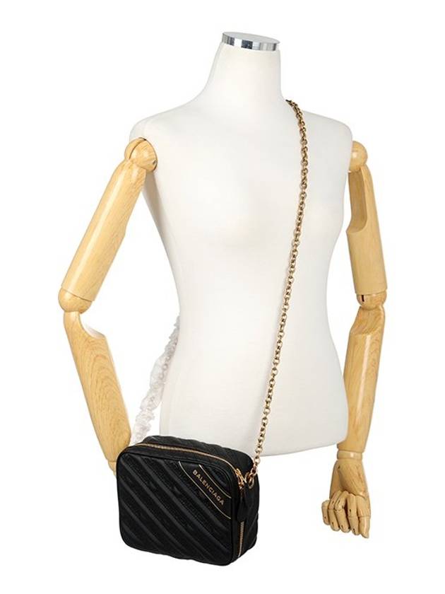 Luxury Balenciaga  Blanket Reporter Chain Cross Bag Black