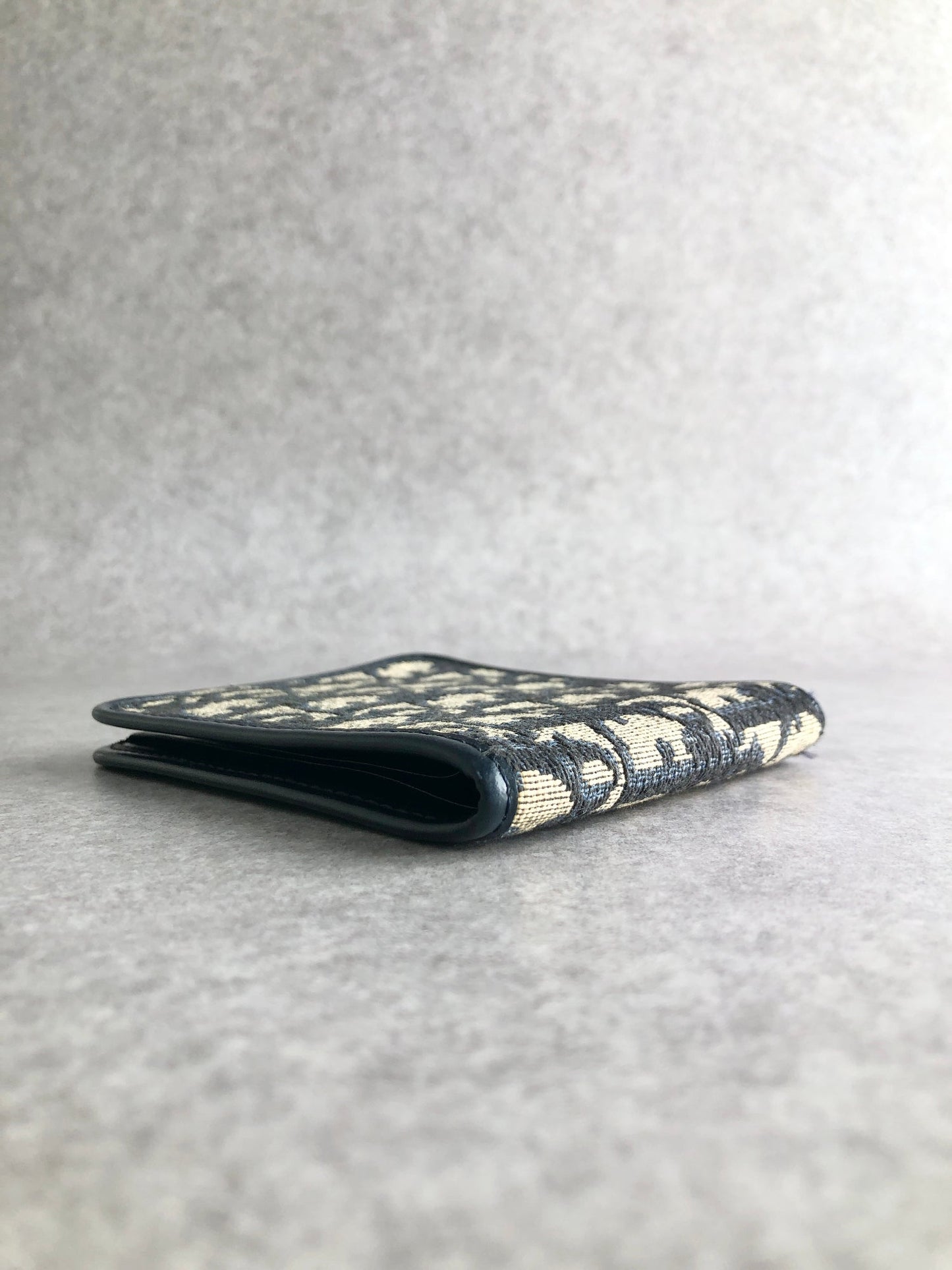 Christian Dior Trotter Folded Wallet Navy Vintage knuihe