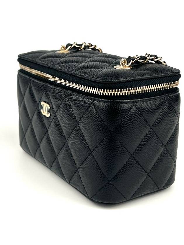 Classic Cosmetic Case Small Grained Calfskin Cross Bag Black Chanel